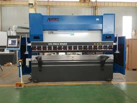 Energy Efficient 3200mm x 135Ton 5 Axis Pressbrake - picture0' - Click to enlarge