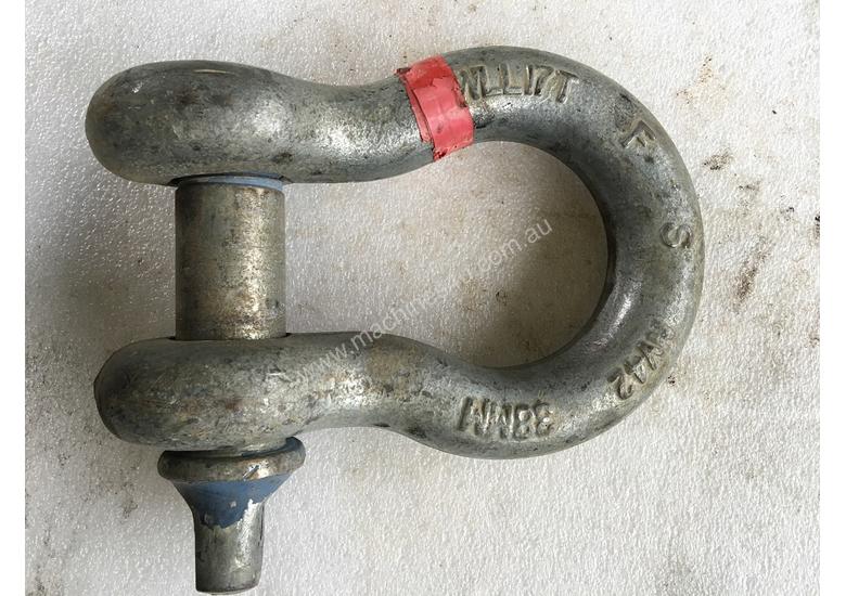 Used Bow Shackle D 17 ton 38 mm Lifting Chain Rigging Equipment