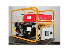 Powerlite Honda 8kVA Three Phase Generator + 2 Wire Auto Start Controller - picture0' - Click to enlarge