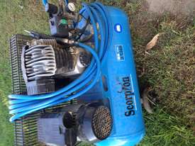 Air compressor  - picture0' - Click to enlarge