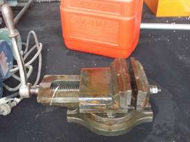 Machine Vice 180mm Suitable for Drill or Milling Machine - picture0' - Click to enlarge