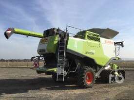 CLAAS LEXION 760 Combine - picture1' - Click to enlarge