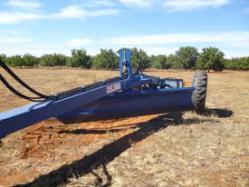 Tow behind road grader 12' 3660mm blade - picture1' - Click to enlarge