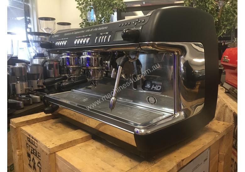 Click to view full size photos LA CIMBALI M39 DOSATRON HD 2 GROUP ESPRESSO COFFEE MACHINE AUTO MILK STEAMER CAFE