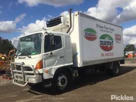 2003 Hino Ranger FG1J - picture2' - Click to enlarge