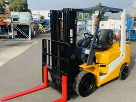 TCM FG25T6 2.5T LPG CONTAINER MAST FORKLIFT - 2500kg Capacity - picture0' - Click to enlarge