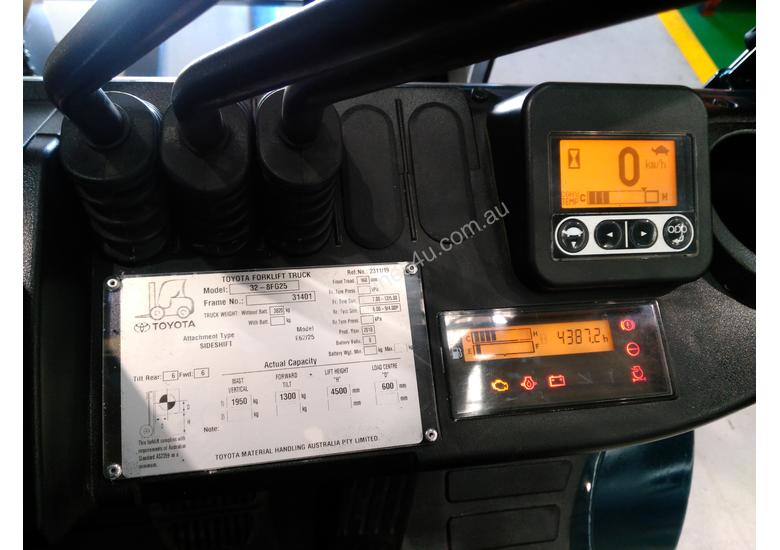 caption Toyota Business Class 2010 2.5 Tonne Forklift in very good condition. Sydney