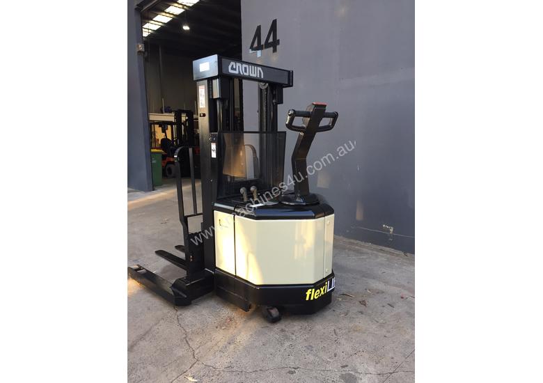 caption Crown WR3000TL102 Heavy Duty Walkie Reach Forklift Fully Refurbished and Repainted (Container Entry)