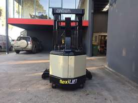 Crown WR3000TL102 Heavy Duty Walkie Reach Forklift Fully Refurbished and Repainted (Container Entry) - picture0' - Click to enlarge