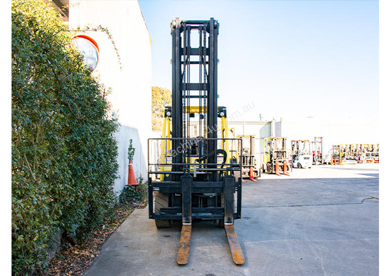 caption 5.0T LPG Counterbalance Forklift