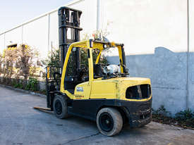 5.0T LPG Counterbalance Forklift - picture2' - Click to enlarge