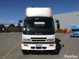 2004 Isuzu FVD900 - picture1' - Click to enlarge
