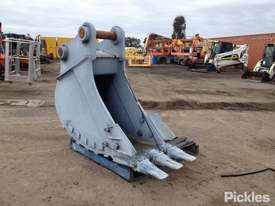 600mm Digging Bucket To Suit 30 Tonne Excavator - picture0' - Click to enlarge