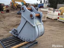 600mm Digging Bucket To Suit 30 Tonne Excavator - picture1' - Click to enlarge