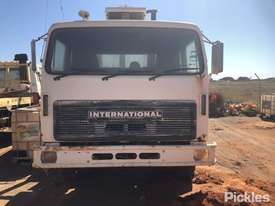 1991 International Acco 2250D - picture1' - Click to enlarge