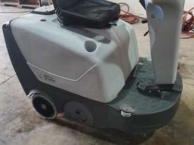 Electric Ride on sweeper, Nilfrisk SR1000S - picture0' - Click to enlarge