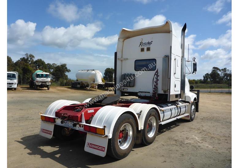 Buy Used Kenworth 2006 Kenworth T604 6x4 Sleeper Cabin Prime Mover 