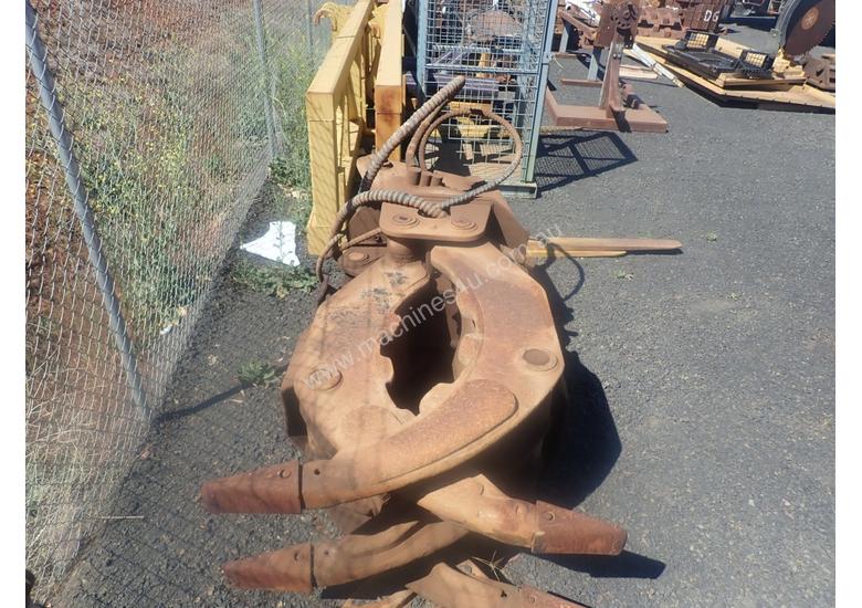 caption 5 Finger Rotating Rock Grabm- Suit 30 Tonner
