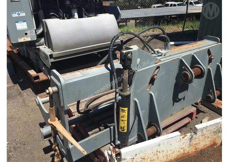Used asphalt zipper AZ500B in EAGLE FARM, QLD