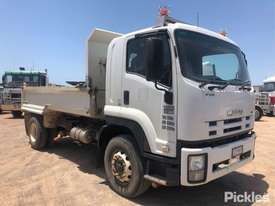 2009 Isuzu FVR 1000 MWB - picture0' - Click to enlarge