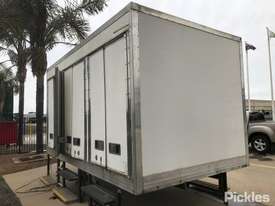 Rigid Truck Body With Refrigeration Unit. - picture2' - Click to enlarge