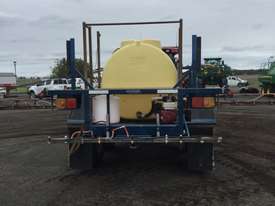 Hayes & Baguley 24m Boom Spray Sprayer - picture0' - Click to enlarge