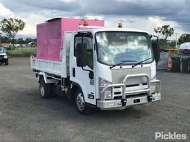 2015 Isuzu NLR 200 Short - picture0' - Click to enlarge
