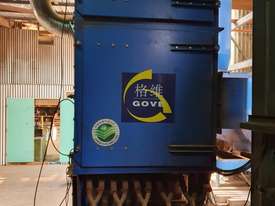 Gove Dust Extractor - picture0' - Click to enlarge