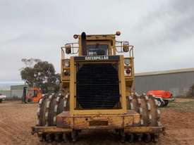 1985 Caterpillar 825C Compactor - picture2' - Click to enlarge