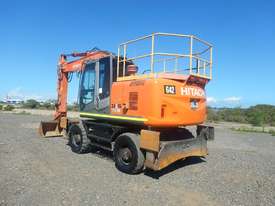 2011 Hitachi ZX190W - picture0' - Click to enlarge