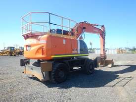 2011 Hitachi ZX190W - picture1' - Click to enlarge