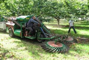 Self-propelled harvesters SEMEK 1000