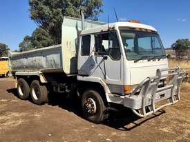 MITSUBISHI tipper truck - picture0' - Click to enlarge