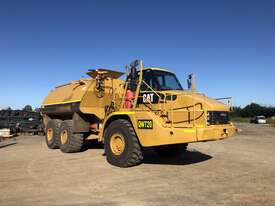 Caterpillar 735 Water Cart - picture0' - Click to enlarge
