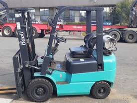 Forklift Container Entry 2.5 Ton  2011 Model Engine built Mitsubishi - picture0' - Click to enlarge