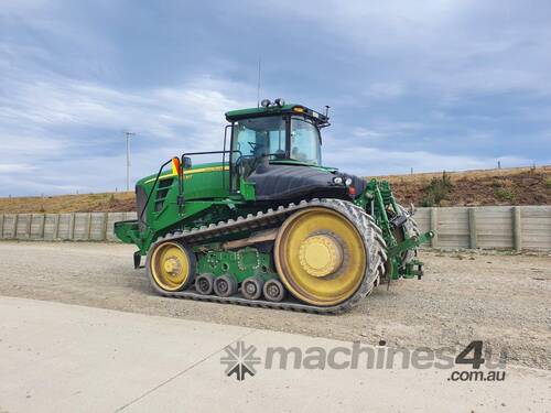 Tractor on Tracks with an impressive 530hp engine