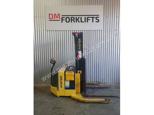 Hyster Walkie Stacker - 1.3 tonne