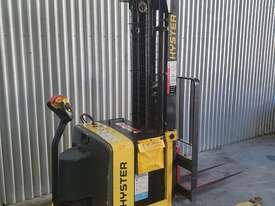 Hyster Walkie Stacker - 1.3 tonne - picture1' - Click to enlarge