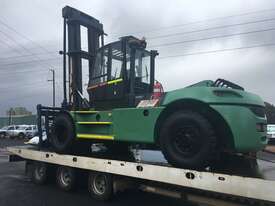 Linde Vulcan16ton forklift - Hire - picture0' - Click to enlarge