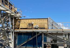 M&Q EQUIPMENT - TRIO 20x8x3 DECK SCREEN TTH8203