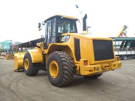 CATERPILLAR 950 H LOW HOURS NEW PAINT AND TYRES 8734 HOURS T/T  - picture0' - Click to enlarge