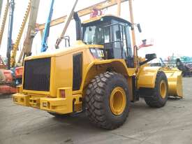 CATERPILLAR 950 H LOW HOURS NEW PAINT AND TYRES 8734 HOURS T/T  - picture1' - Click to enlarge