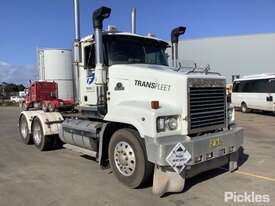 2005 Mack Trident - picture0' - Click to enlarge