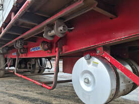 Freighter Semi Curtainsider Trailer - picture2' - Click to enlarge