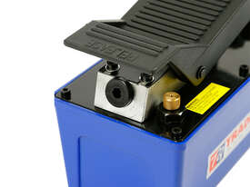 TRADEQUIP 2054T 10,000PSI AIR/HYDRAULIC PUMP - picture1' - Click to enlarge