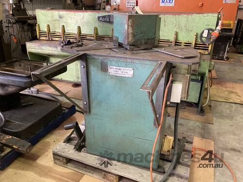 Used Carrier Hydraulic Notcher