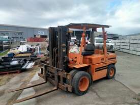 Forklift 4.5T Nissan  - picture0' - Click to enlarge