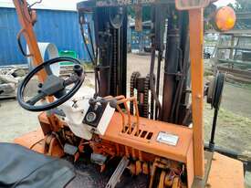 Forklift 4.5T Nissan  - picture2' - Click to enlarge