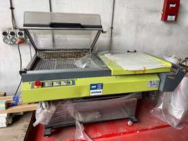 Heat Shrink Wrapping Machine - picture0' - Click to enlarge