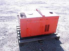 Kubota Lowboy II GL6000 diesel generator - picture2' - Click to enlarge